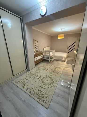 Qonaq otağı dəstləri: Divan, Kredit yoxdur — 12