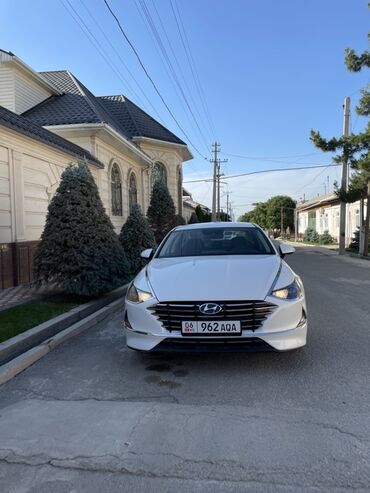 тесла модел с: Hyundai Sonata: 2019 г., 2 л, Автомат, Газ, Седан