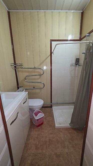 Долгосрочная аренда домов: 150 м², 5 комнат, Бронированные двери, Кондиционер, Бассейн — 12