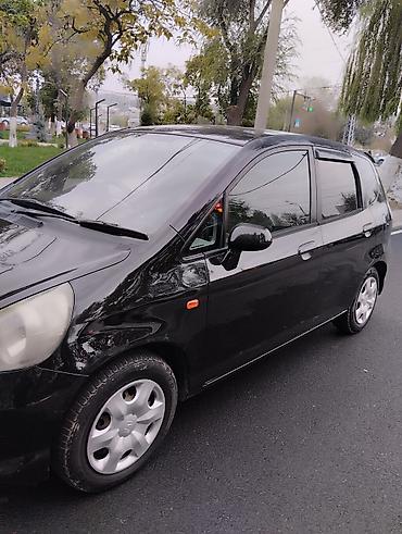 Honda: Honda Fit: 2005 г., 1.3 л, Вариатор, Бензин, Хэтчбэк — 3