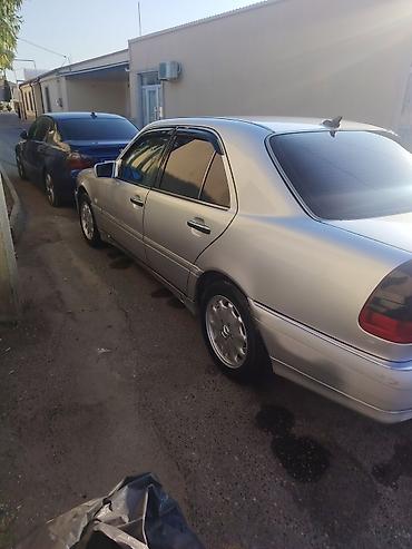 w202 rezin: Mercedes-Benz C-Class: 2.2 l | 1995 il Sedan — 7