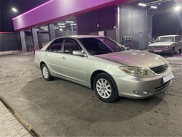 тает: Toyota Camry: 2003 г., 2.4 л, Автомат, Бензин, Седан — 8