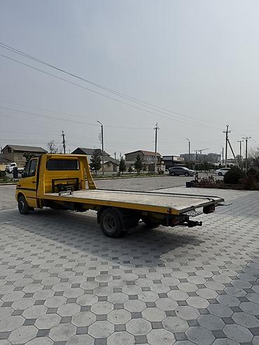 Эвакуаторы: Эвакуатор, Mercedes-Benz, 2006 г., Прямая — 6