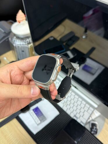 одни из нас: İşlənmiş, Smart saat, Apple, Sensor ekran, rəng - Gümüşü