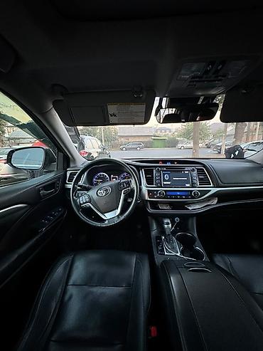 срочная продажа: Toyota Highlander: 2018 г., 3.5 л, Бензин, Кроссовер — 8