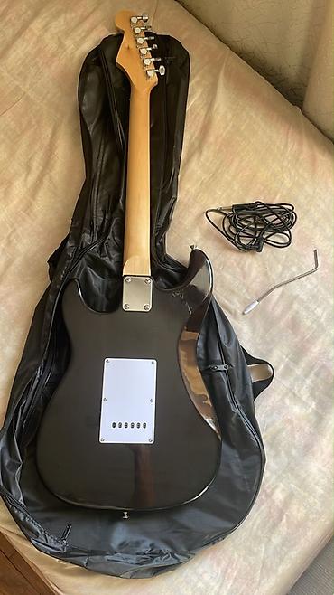 Gitaralar: Elektron gitara, Yamaha, 6 sim, Yeni — 2