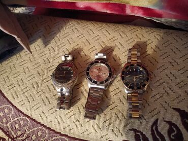 спортивные часы браслеты: Набор из трёх наручных часов на металлических браслетах. - Часы 1