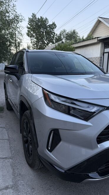 Toyota: Toyota RAV4: 2023 г., 2.5 л, Автомат, Гибрид, Кроссовер
