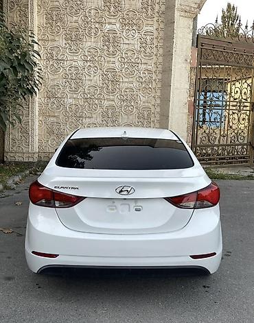 Hyundai Elantra: 2014 г., 1.8 л, Автомат, Бензин, Седан — 5