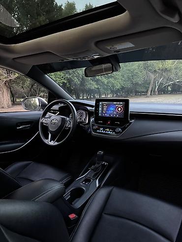i 10: Toyota Corolla: 2022 г., 1.8 л, Автомат, Гибрид, Седан — 8