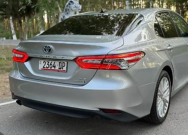 с сша: Toyota Camry: 2020 г., 2.5 л, Автомат, Гибрид, Седан — 4