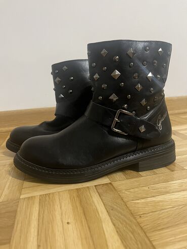 bunde od činčile: Ankle boots, Guess, 37