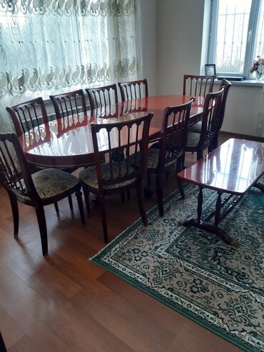 Masa və oturacaq dəstləri: Qonaq otağı üçün, İşlənmiş, Açılan, Oval masa — 4