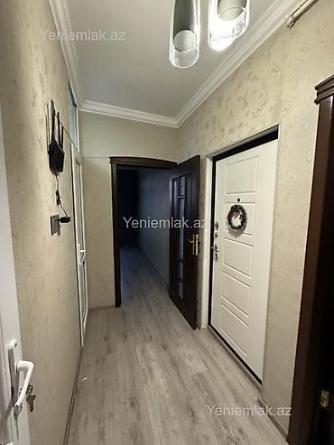 bineqedide: Kirayə ev verilir - Geniş və işıqlı otaq, böyük pəncərə və qalın — 8