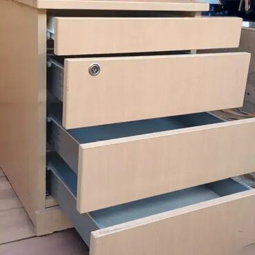 Komode: Fiokari i komode   Prodajem očuvane i funkcionalne fiokare mobilne — 3