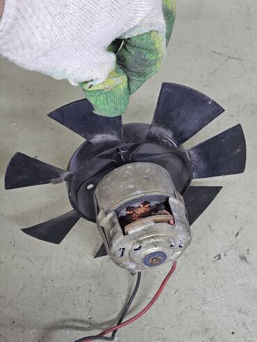 Вентиляторы: Вентилятор Peugeot 1986 г., Б/у, Оригинал, Германия — 8