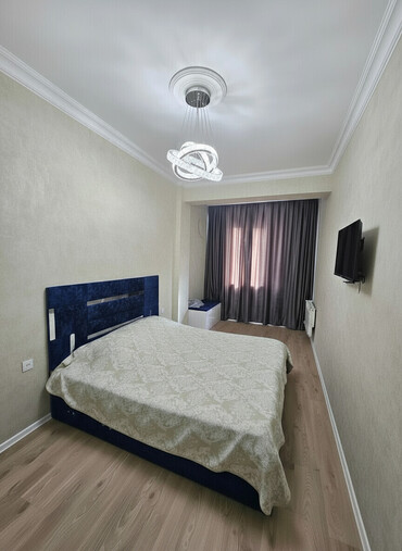 Günlük kirayə mənzillər: 2 otaqlı — 1