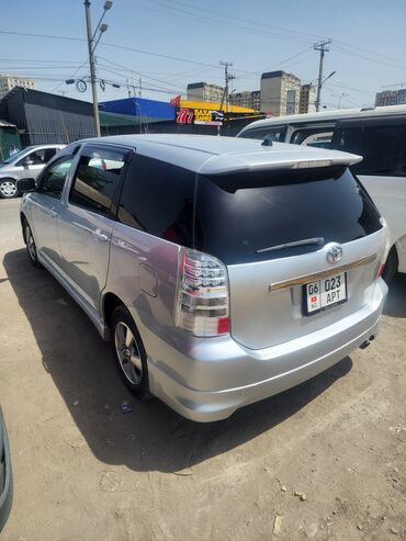 сдаю машину последующим выкупом: Toyota WISH: 2003 г., 1.8 л, Автомат, Бензин, Минивэн