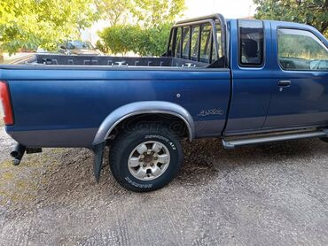 Οχήματα: Nissan Navara: 2.5 l. | 2002 έ. Πικάπ