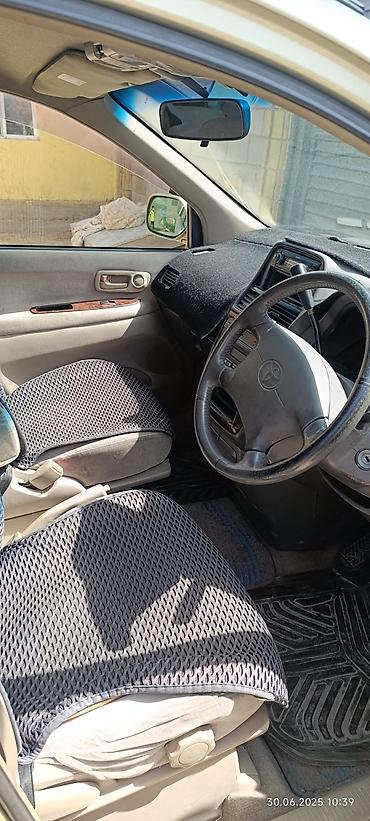 Toyota: Toyota Ipsum: 2000 г., 2 л, Автомат, Бензин, Минивэн — 14