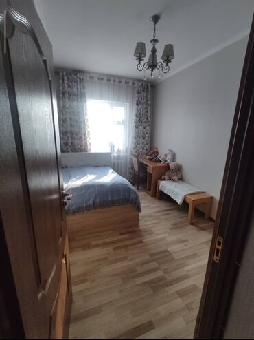 дома в оше: 3 комнаты, 84 м², 106 серия, 3 этаж