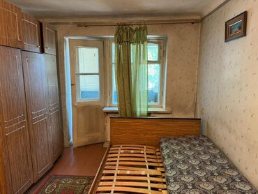 квартиры в городе бишкек: 1 комната, 48 м², Хрущевка, 2 этаж, Старый ремонт