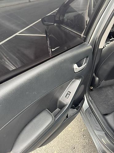 Kia: Kia K3: 2017 г., 1.6 л, Бензин, Седан — 17