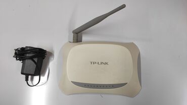 Компьютеры, ноутбуки и планшеты: Роутер для интернета Tp-link mr3220/3420 роутер имеет разъем usb для