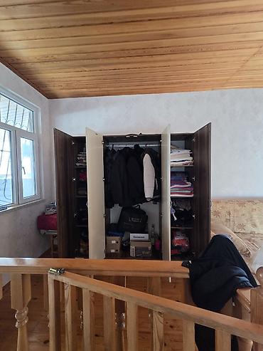 Dolablar: Dördkapılı paltar şkafı - Material: laminat/MDFlam kombinasiya, ağ və — 2