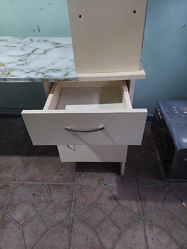 komod satilir: Düz masa, Polkalı, Siyirməli, MDF — 2