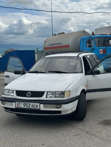 Volkswagen: Volkswagen Passat: 1996 г., 2 л, Механика, Бензин, Универсал