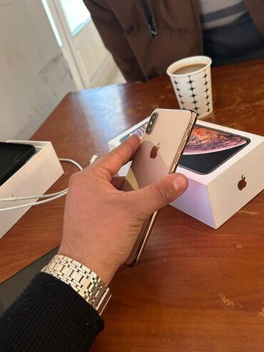 Apple iPhone: IPhone Xs, 256 GB, Qızılı, Simsiz şarj — 1