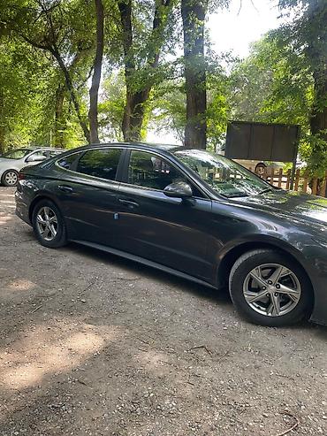 камри 75 2022: Hyundai Sonata: 2020 г., 2 л, Автомат, Газ, Седан — 3