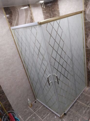 Vannalar: Hamam aksesuarları, dolab, vanna,cambalkon,  kabin, arakesme ve — 17