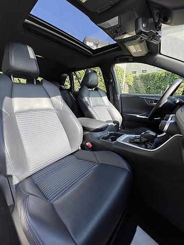 rav4 se: Toyota RAV4: 2019 г., 2.5 л, Вариатор, Гибрид, Кроссовер — 8