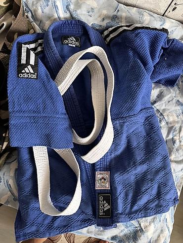 judo: Отдам даром
Кимоно для дзюдо Adidas (синий) + белый пояс
130 см — 1