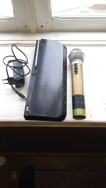беспроводной микрофон для караоке: 60 manatdan baslayır
