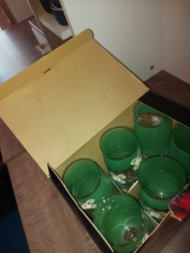 Qədəhlər: Qədəhlər — 13