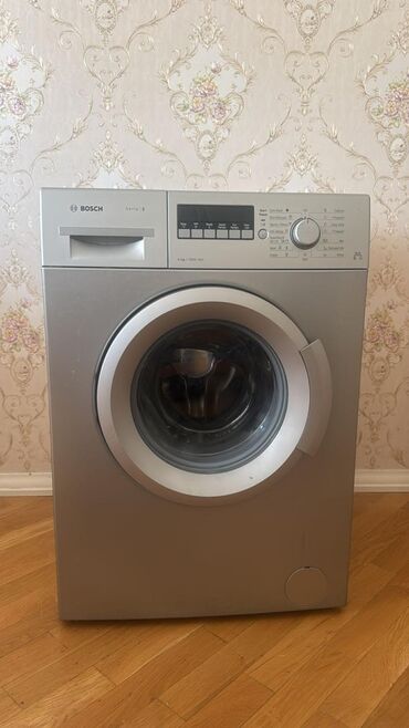 Gəzinti arabaları: RumBosch modeli 300₼ satilir .Unvan Yasamal &amp;Rumi