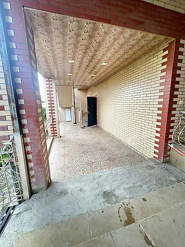 Həyət evləri və villaların satışı: 7 otaqlı, 5 kv. m, Yeni təmirli — 32