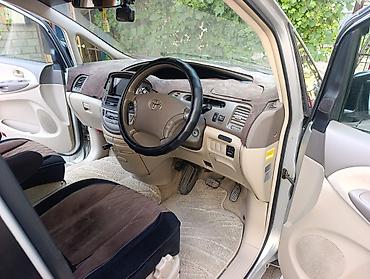 задний стоп тайота: Toyota Estima: 2003 г., Минивэн — 6