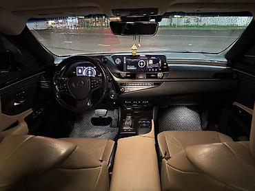 Lexus: Lexus ES: 2018 г., 2.5 л, Вариатор, Гибрид, Седан — 3