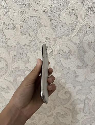 Apple iPhone: IPhone 11 Pro, серебристый цвет (Silver) Основные характеристики: - — 2