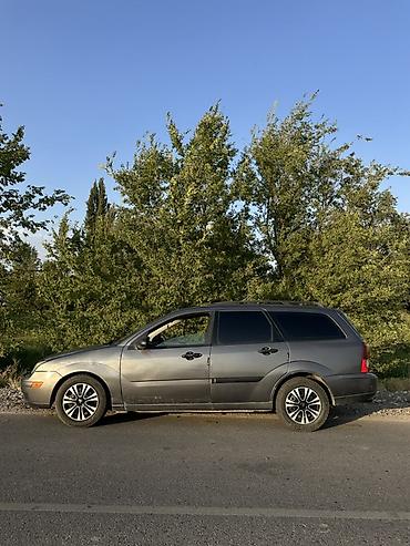 Продажа авто: Ford Focus: 2004 г., 2 л, Механика, Бензин, Универсал — 2