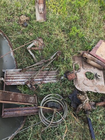 Digər kuzov detalları: Məhsul: Yük maşını üçün metal bort-kuzov və əlavə şüşə detalları — 9