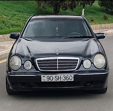 mercedes benz 208 d: Mercedes-Benz E 200: 2 l | 2001 il Sedan — 1