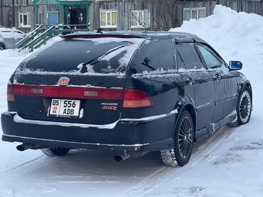 дешевле машина: Honda Accord: 2000 г., 2.3 л, Автомат, Бензин, Универсал