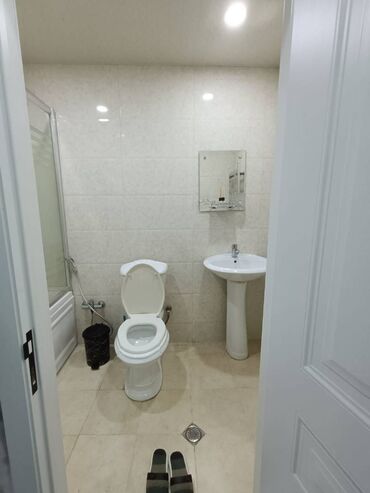 Uzunmüddətli kirayə mənzillər: Həzi Aslanov metrosuna yaxın Xudu Məmmədov küçəsində yerləşən yeni — 9