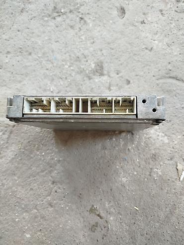 корпус: ЭБУ (Engine Control Unit) Toyota/viesta для мотора 3S-D-4 - — 2
