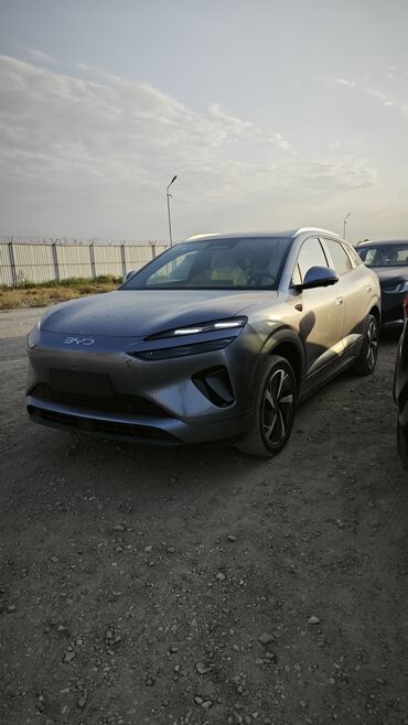 машына 07: BYD : 2025 г., 3.3 л, Вариатор, Электромобиль, Кроссовер